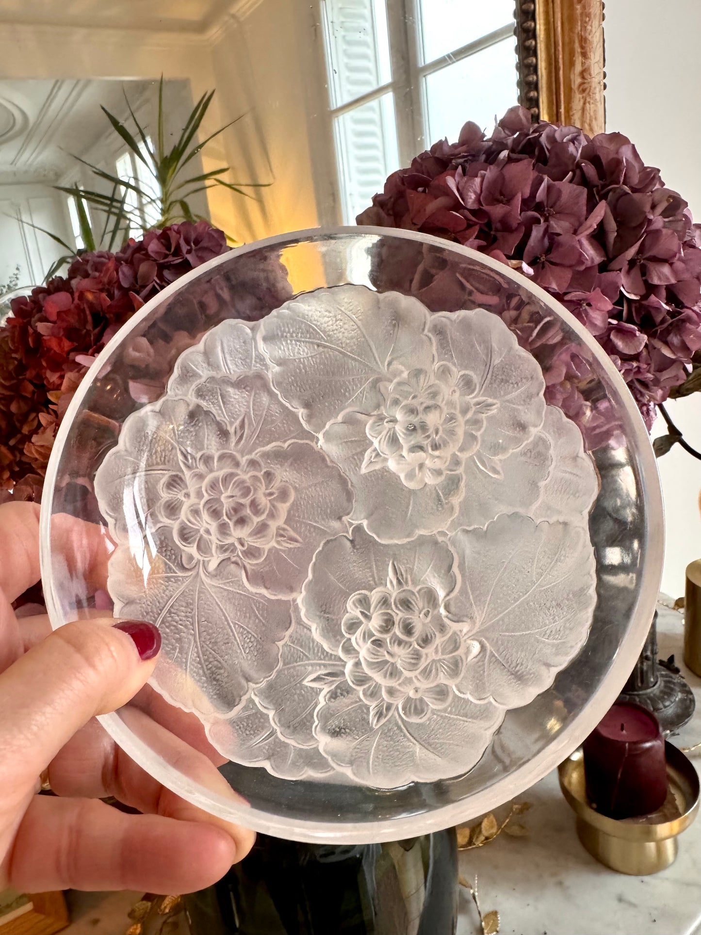 Coupelle en cristal motif hortensias