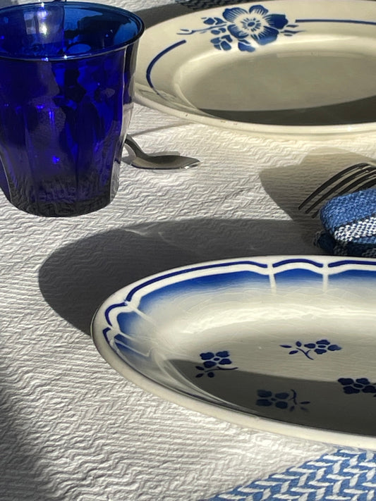 6 Duralex sapphire blue glasses