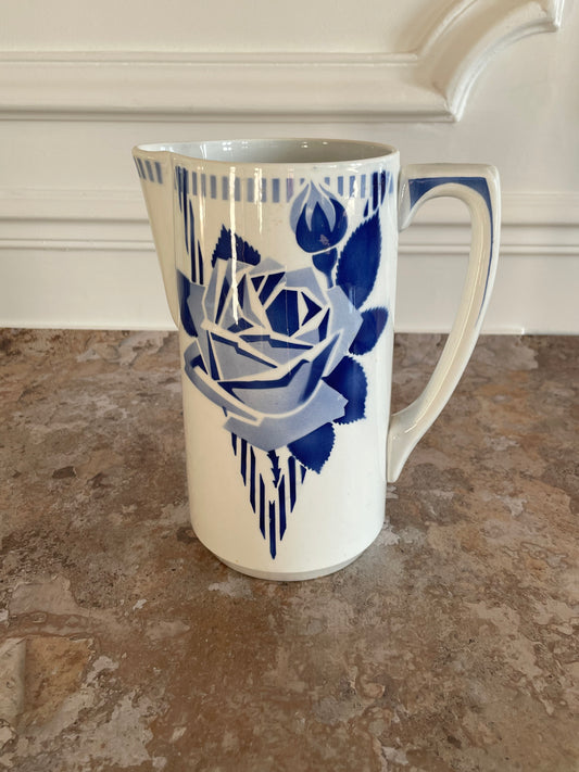 Broc/vase en céramique de Saint Amand