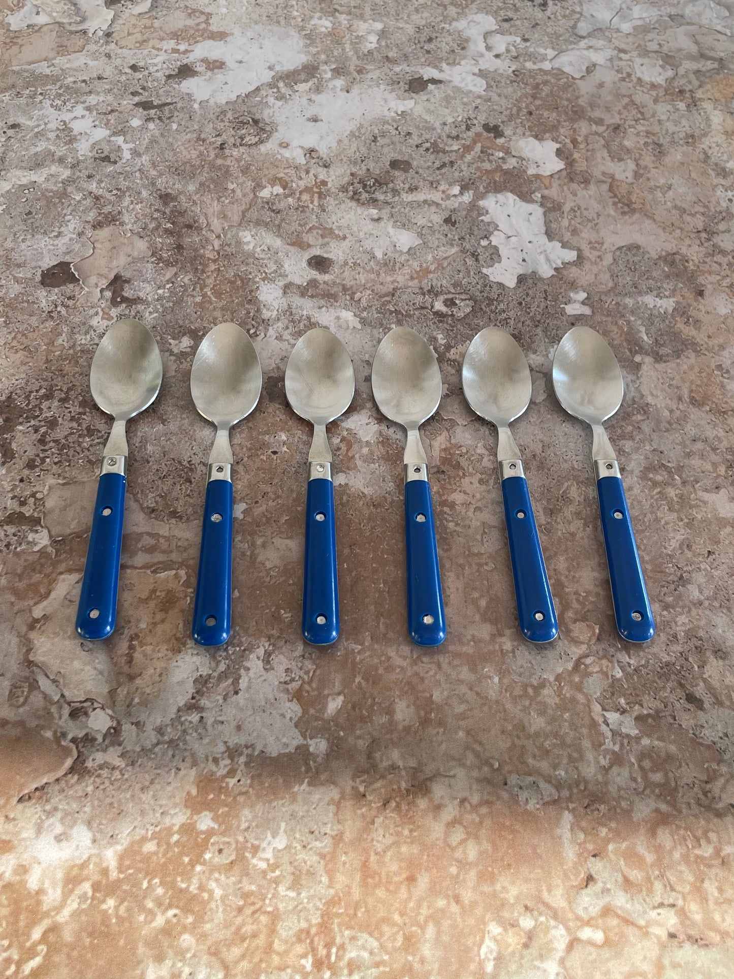 24 piece cutlery set