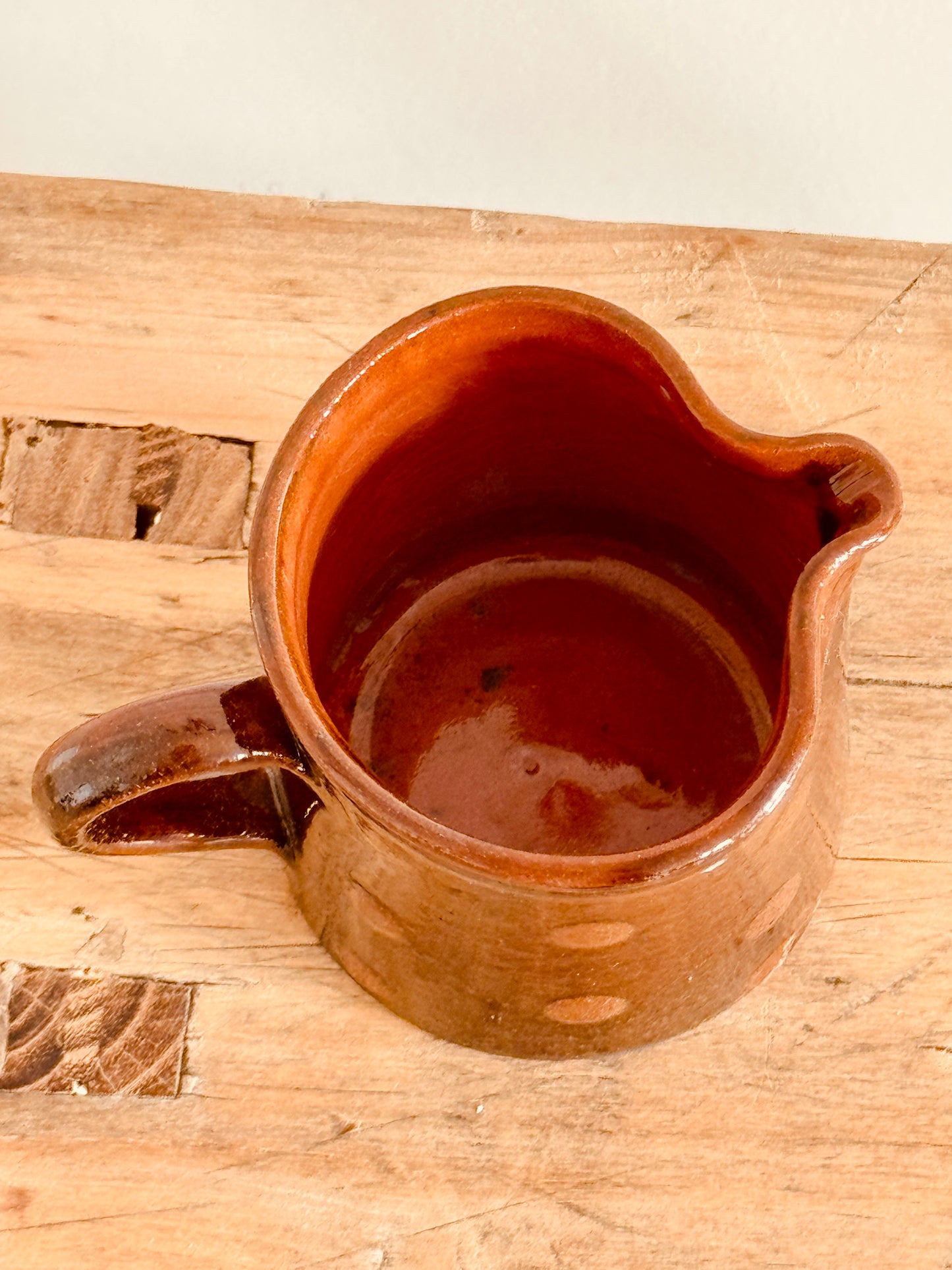 Mini carafe/verseuse en terre cuite vernissée