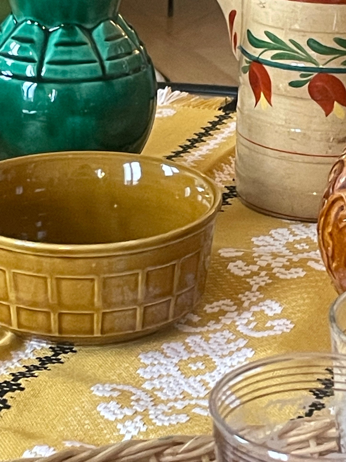 Adorable carafe with flower patterns