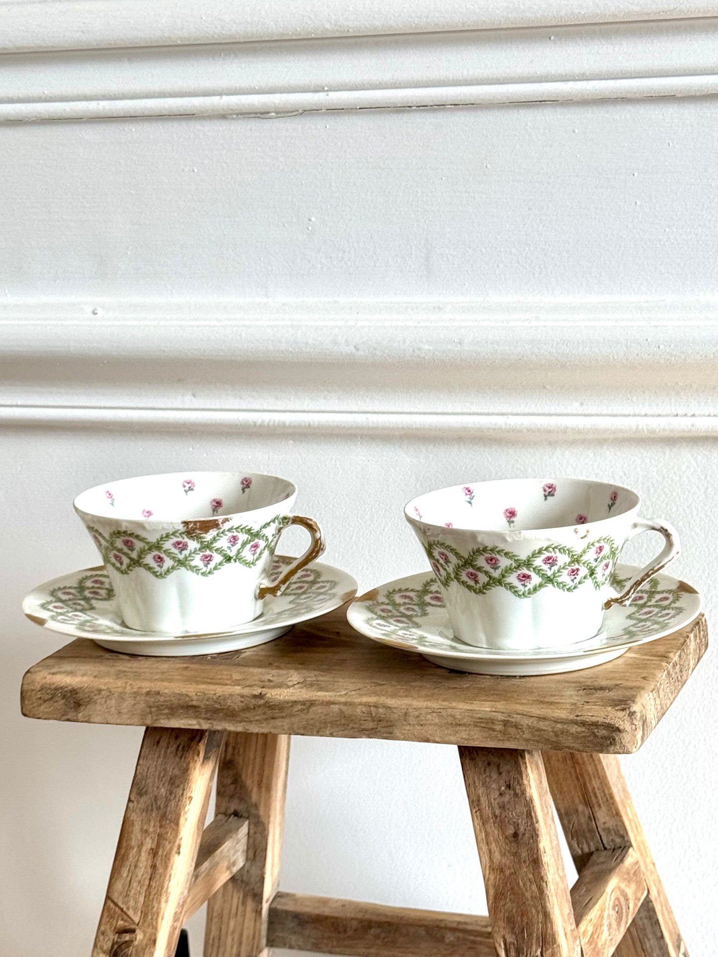 Paire de tasses pour petit déjeuner Haviland