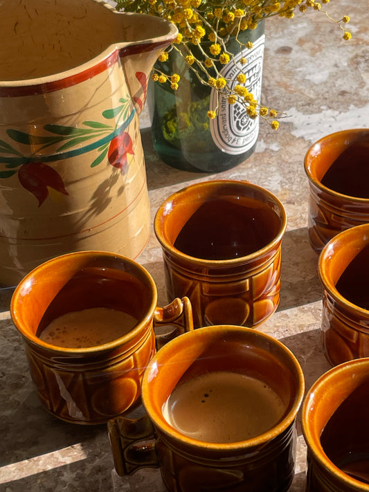 Adorable carafe with flower patterns
