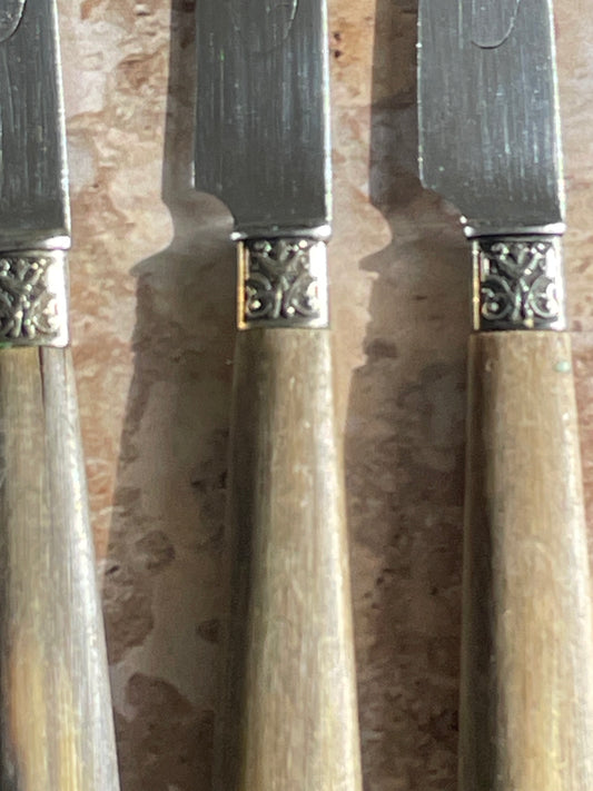 Lot de 7 couteaux Goyon-Chazeau