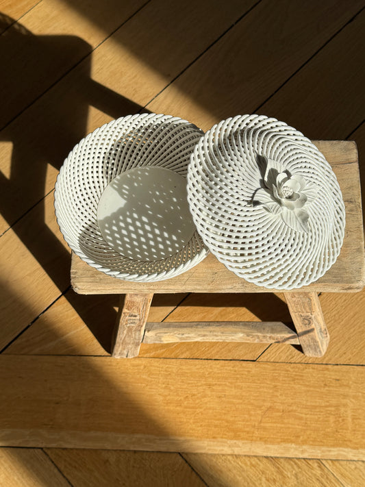 Boite en porcelaine blanche tressée italienne