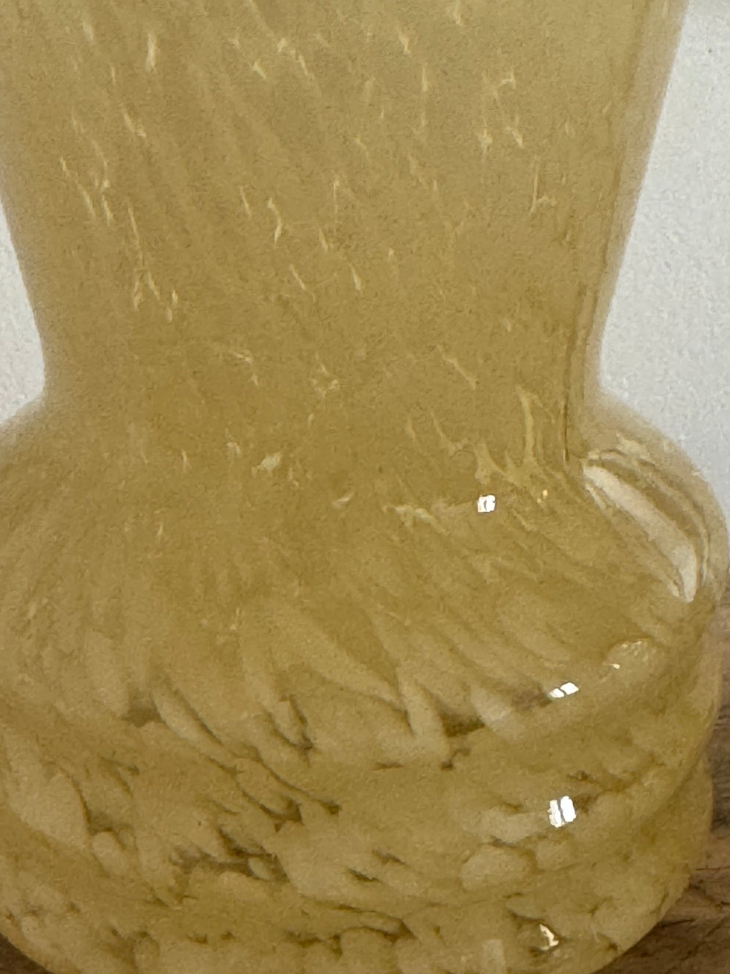 Paire de vases en verre