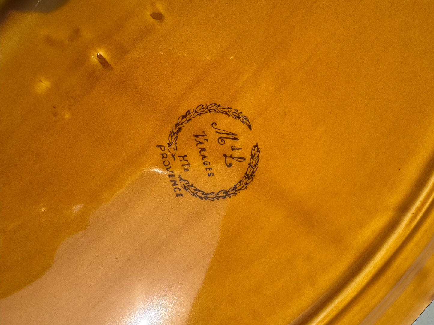 Plat oval provençal Varages