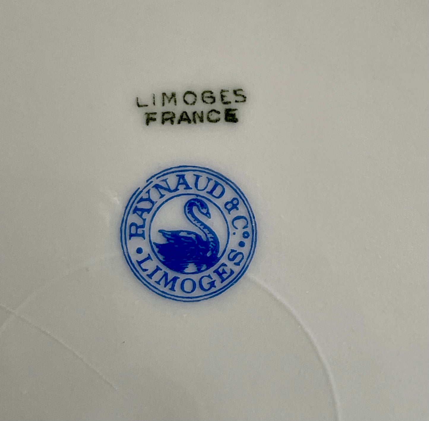 6 assiettes à dessert en porcelaine de limoges Raynaud