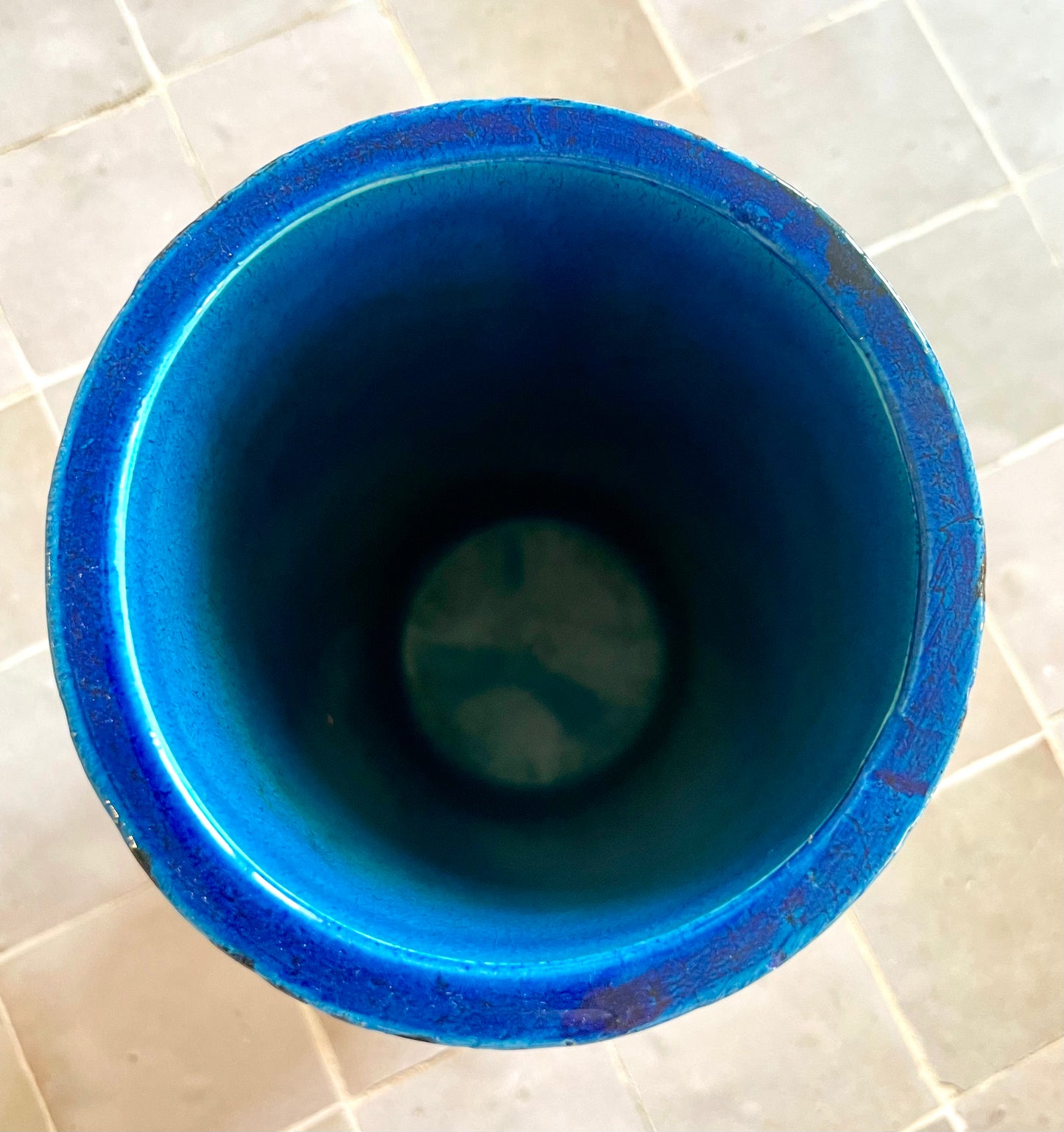 Vase bleu Rimini en céramique émaillée Bitossi.