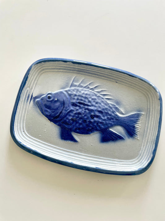 Saint-Clément fish serving dish