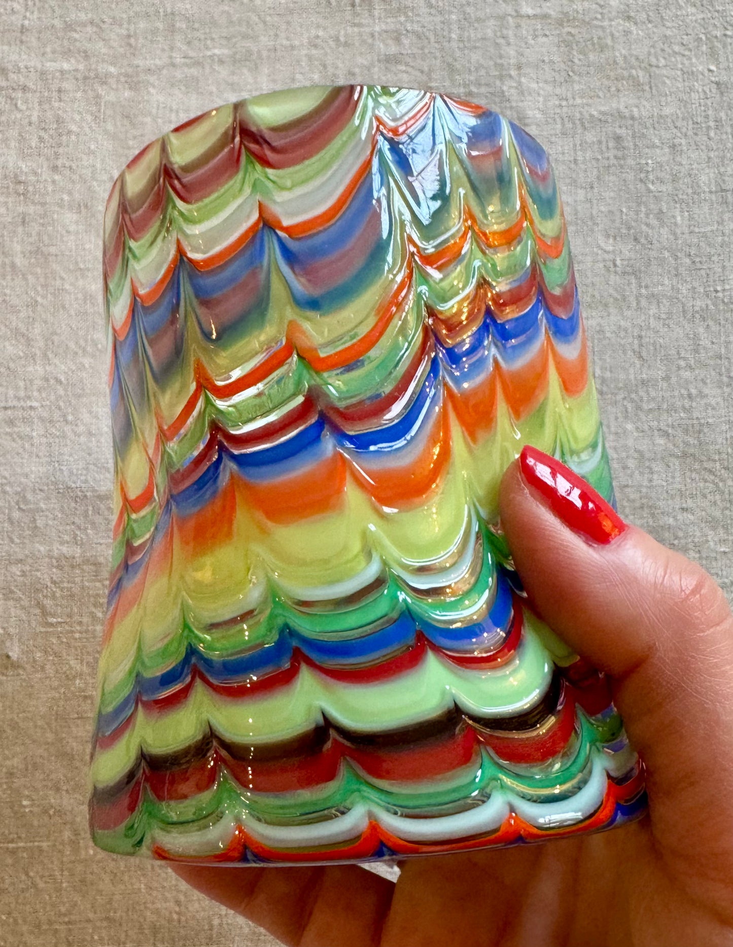 Verre/gobelet soufflé à la main italien