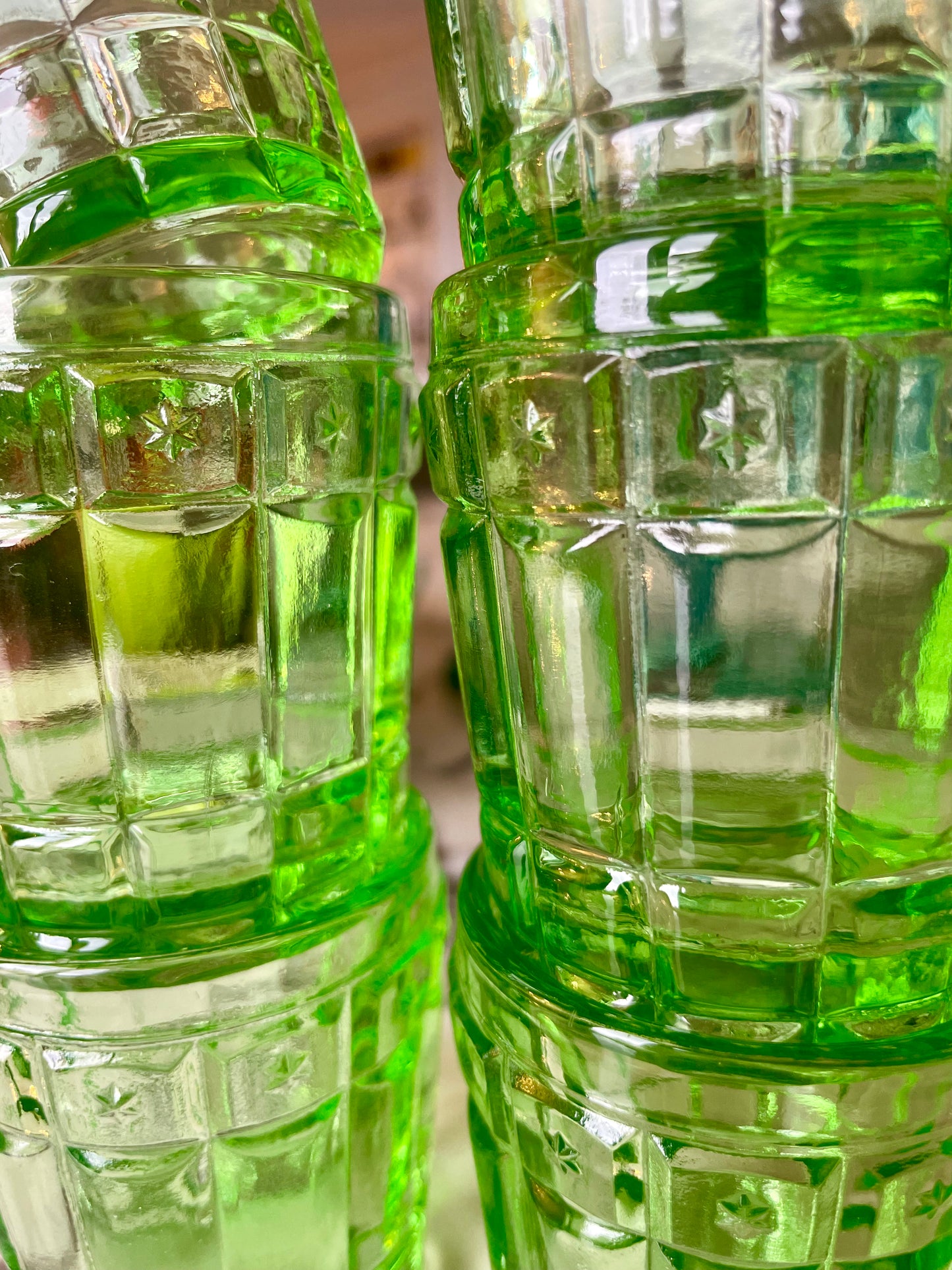 6 fluorescent shot glasses