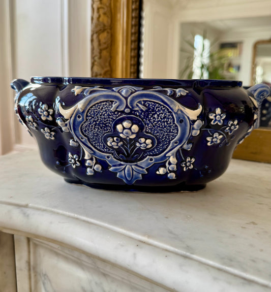 Jardinière en barbotine Gustave de Bruyn