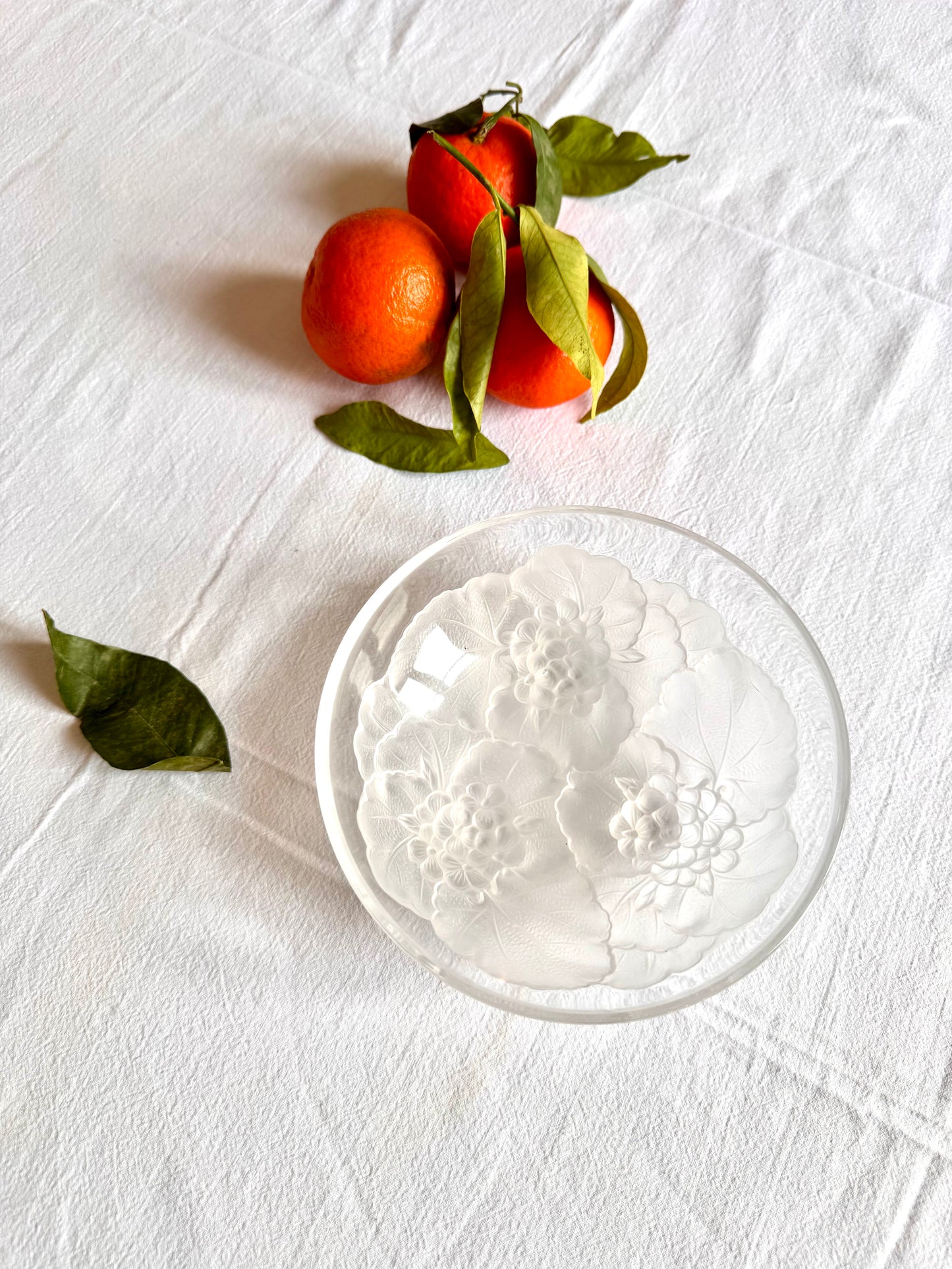 Coupelle en cristal motif hortensias