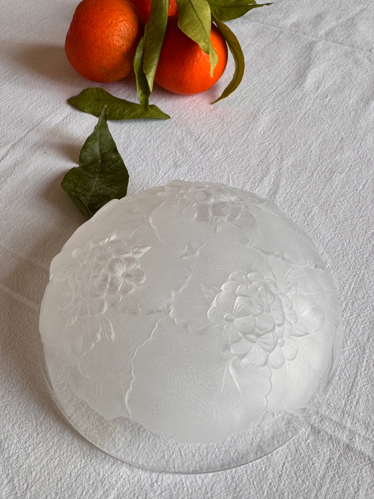 Coupelle en cristal motif hortensias