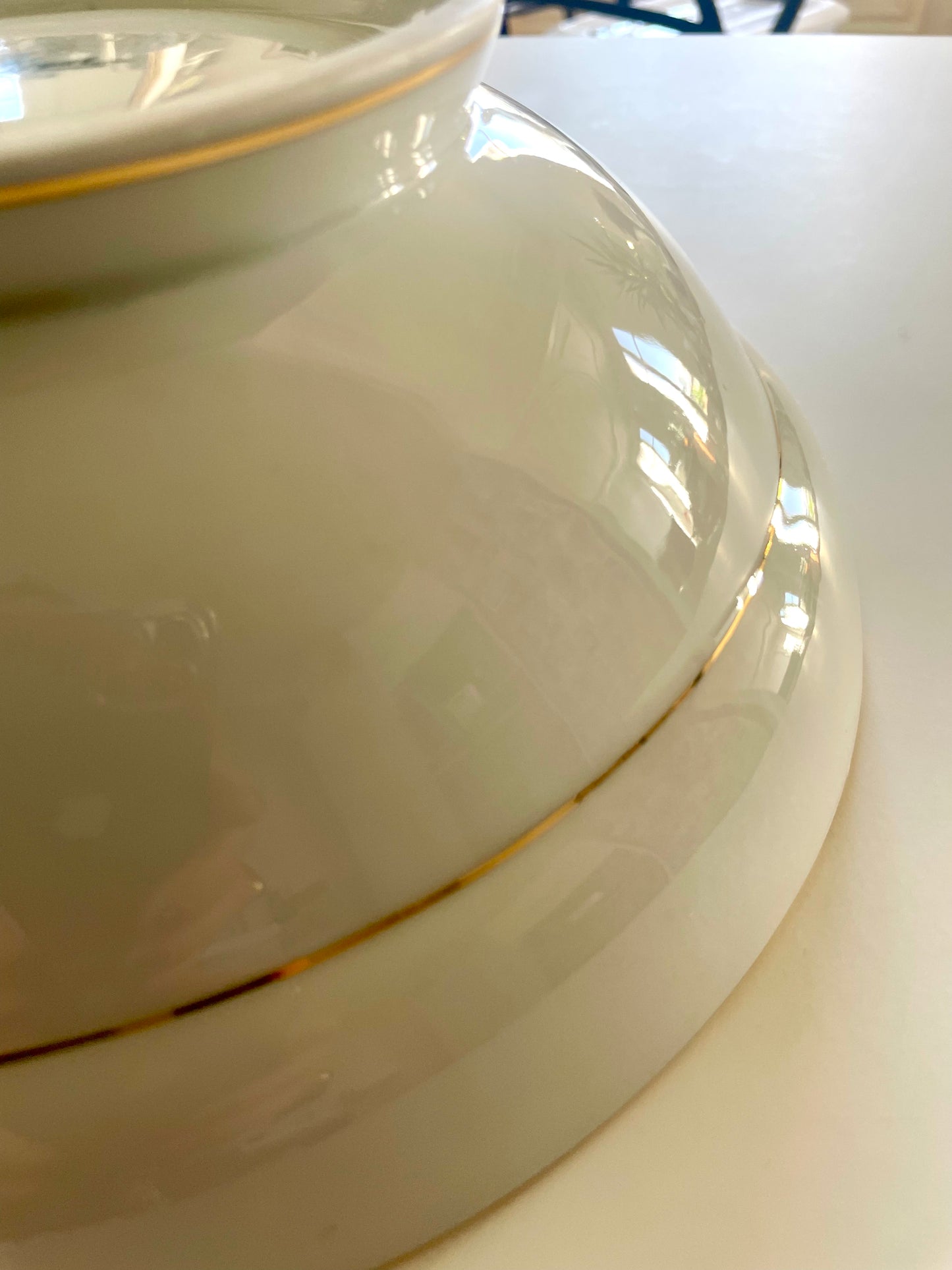 Georges Boyer white Limoges porcelain dinner service with gold edging
