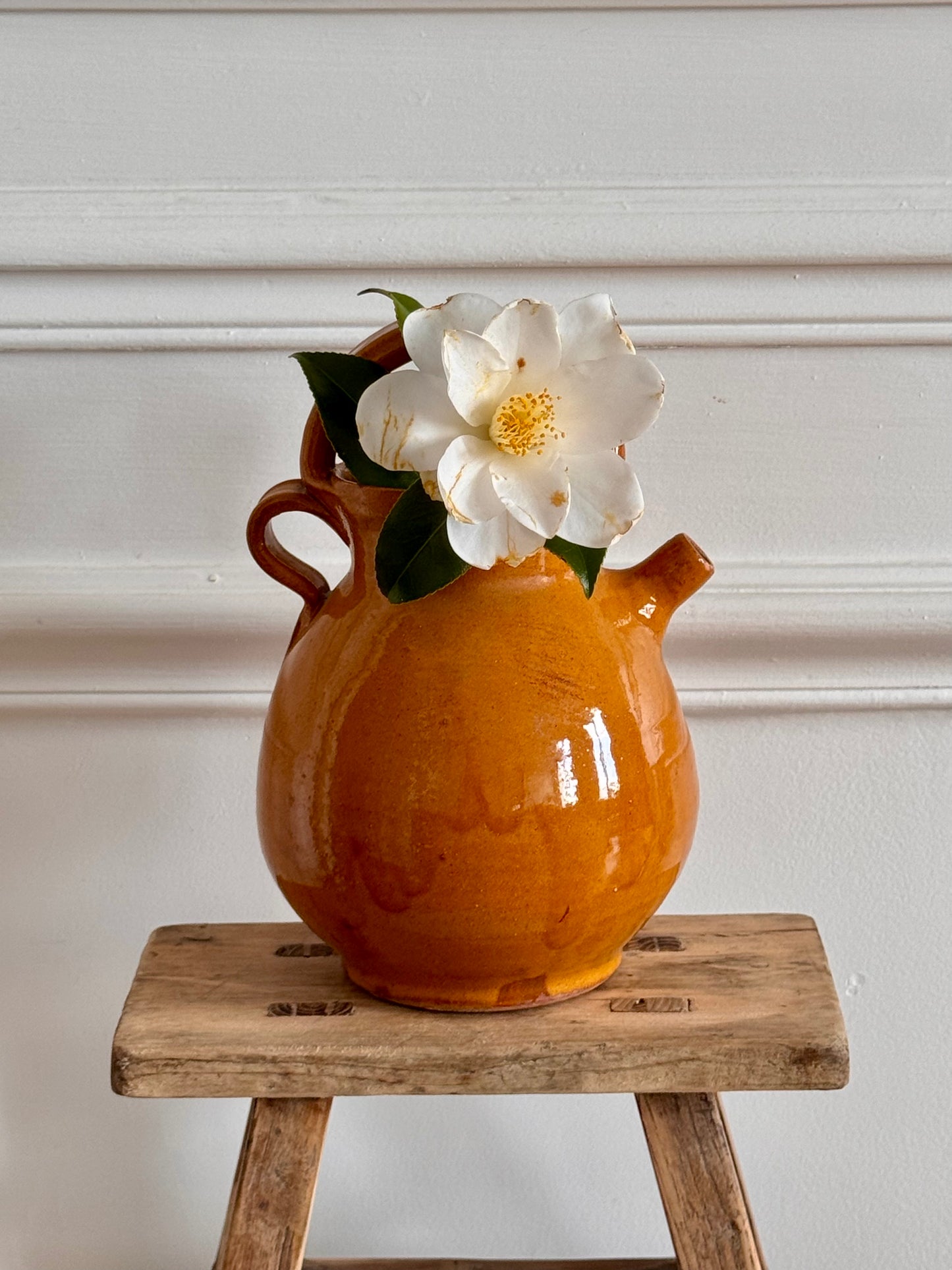 Cruche provençale en terre cuite