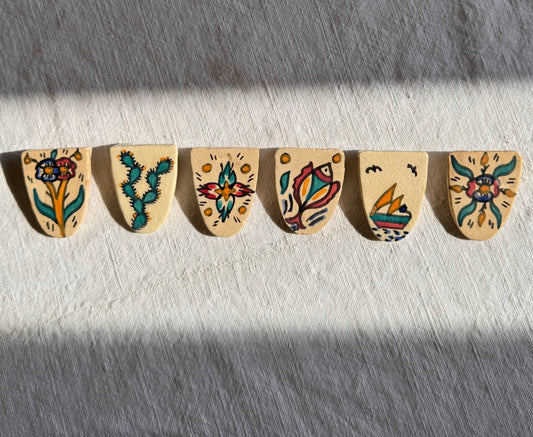 6 porte-couteaux en céramique. Artisanat tunisien.