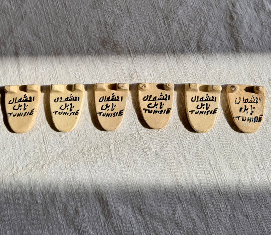 6 porte-couteaux en céramique. Artisanat tunisien.