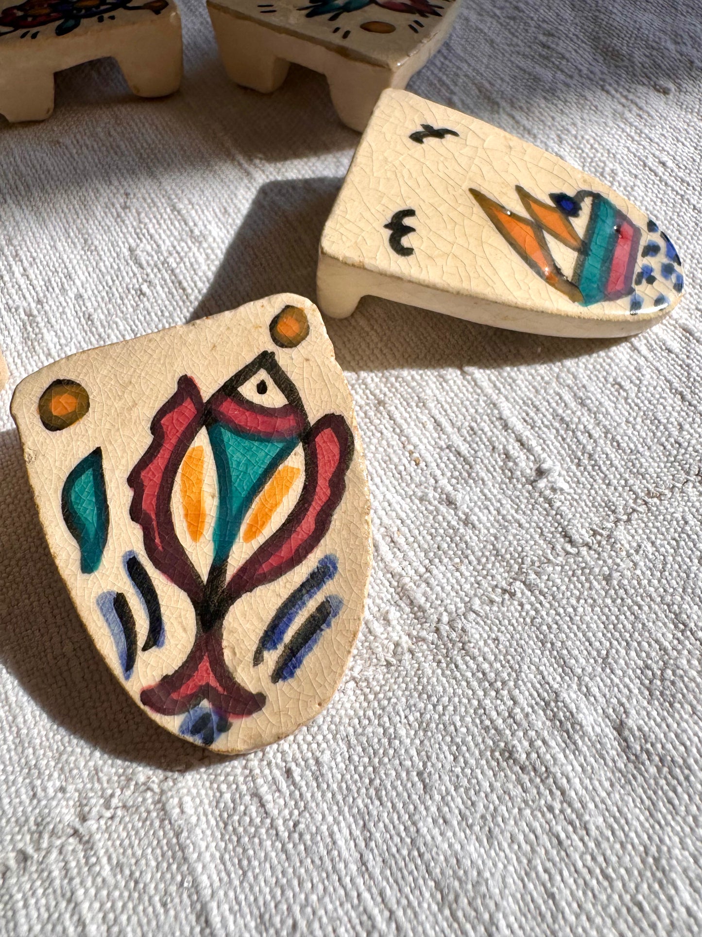 6 porte-couteaux en céramique. Artisanat tunisien.