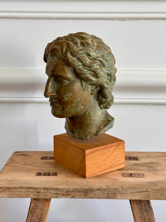 Petit buste d'Alexandre le Grand en plâtre effet bronze