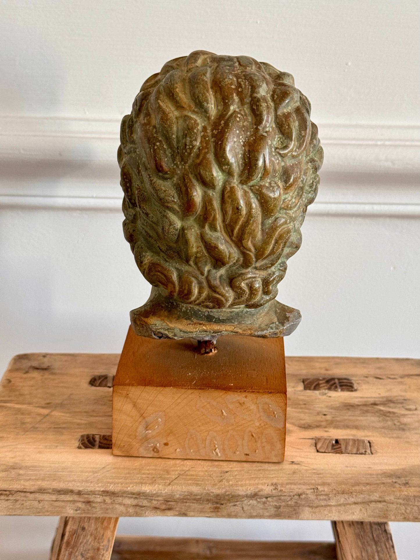 Petit buste d'Alexandre le Grand en plâtre effet bronze