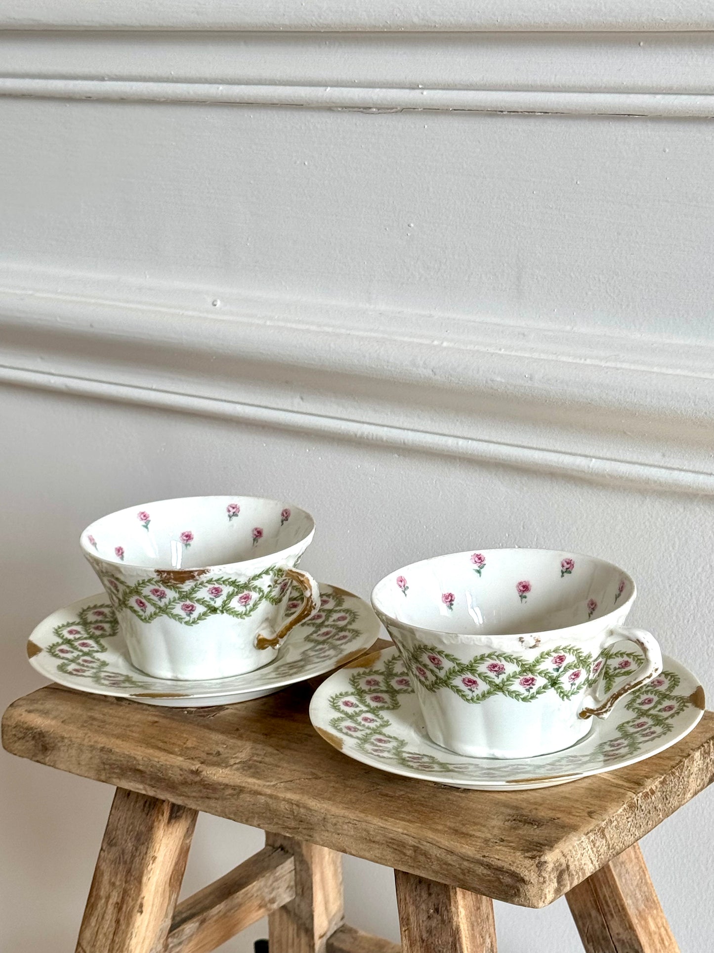 Paire de tasses pour petit déjeuner Haviland