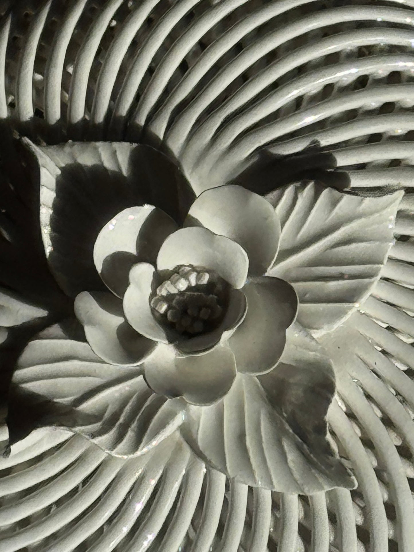 Boite en porcelaine blanche tressée italienne