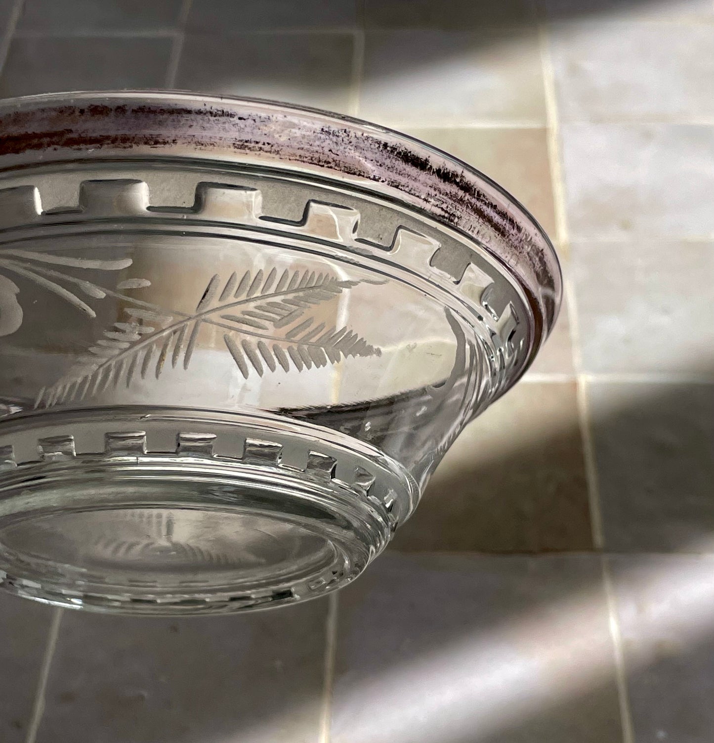 Finely engraved and gilded crystal bowl.