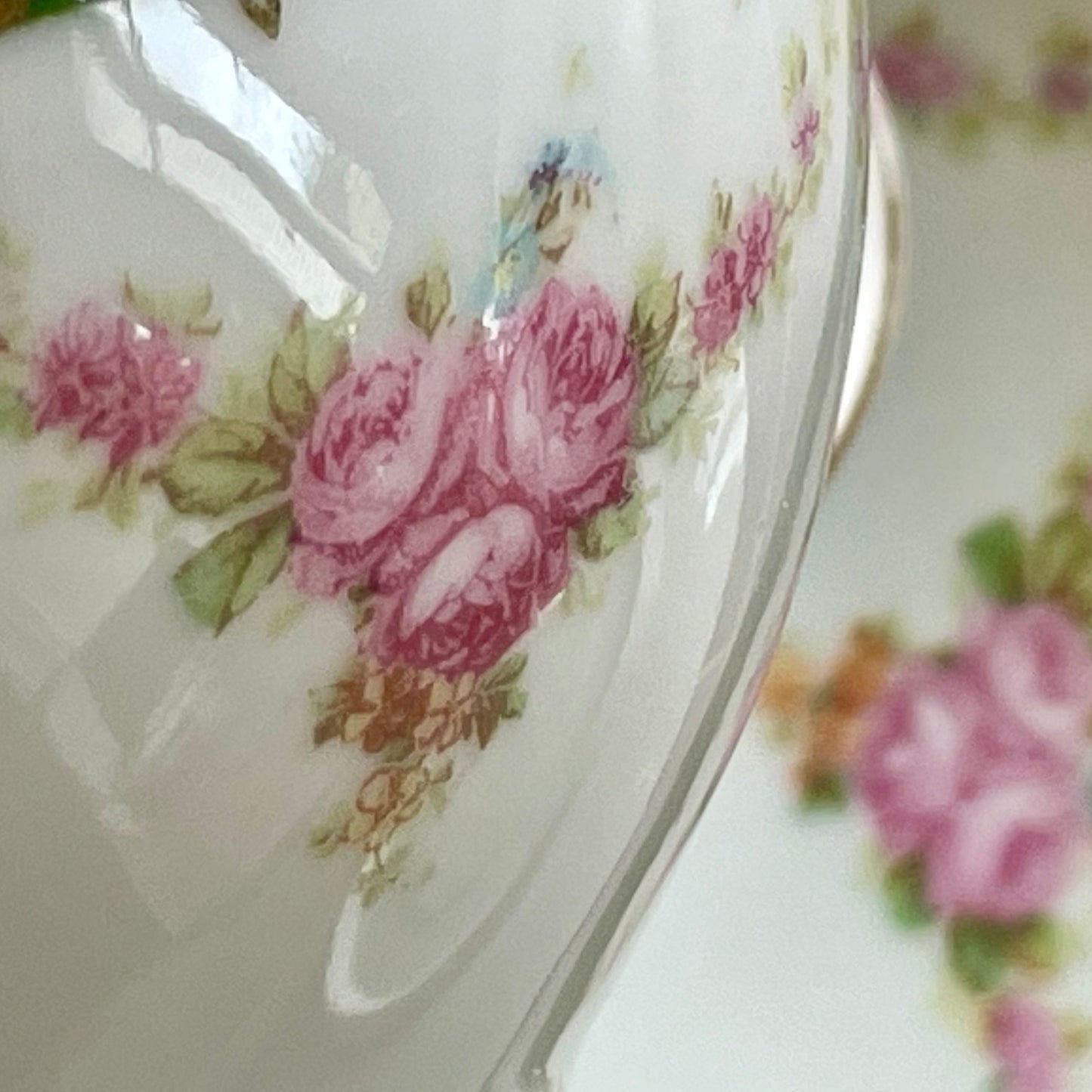 Porcelain tea set