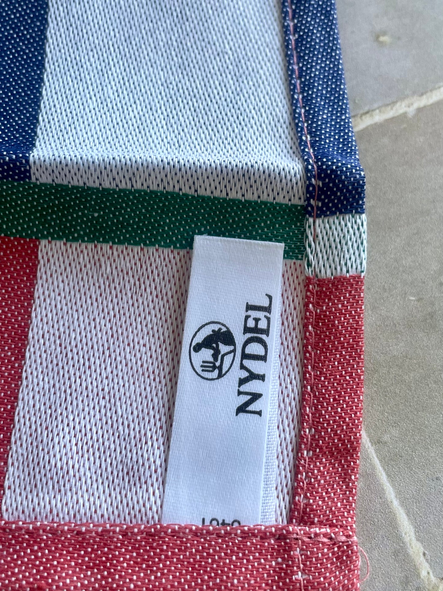 Nydel French tea towel with duck pattern