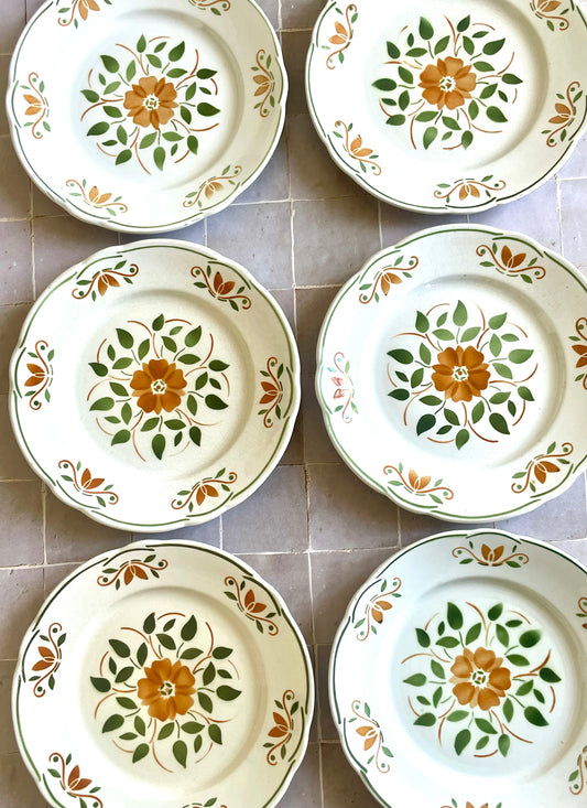 6 Badonviller flat plates, "Chantilly" model