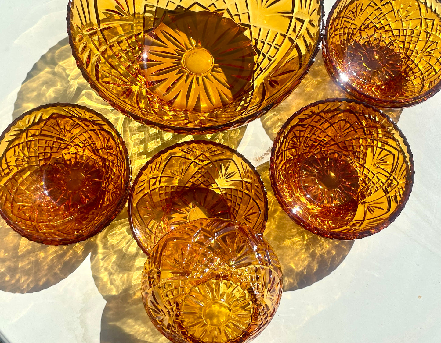 Luminarc "Comète" salad bowl and 8 bowls