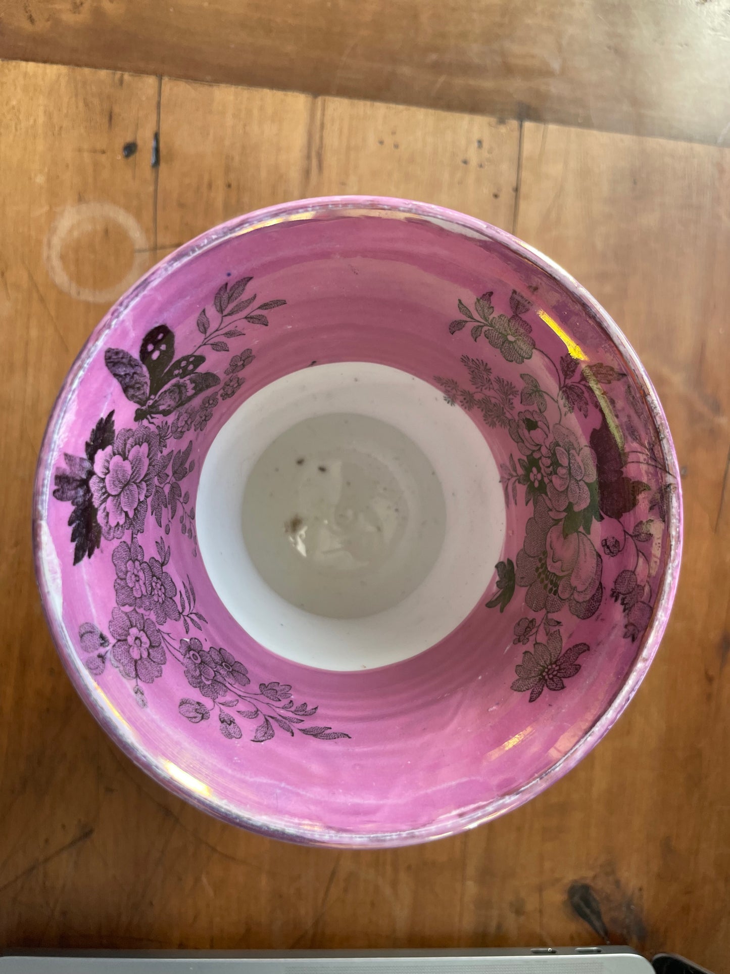 Small painted and decorated porcelain vase.