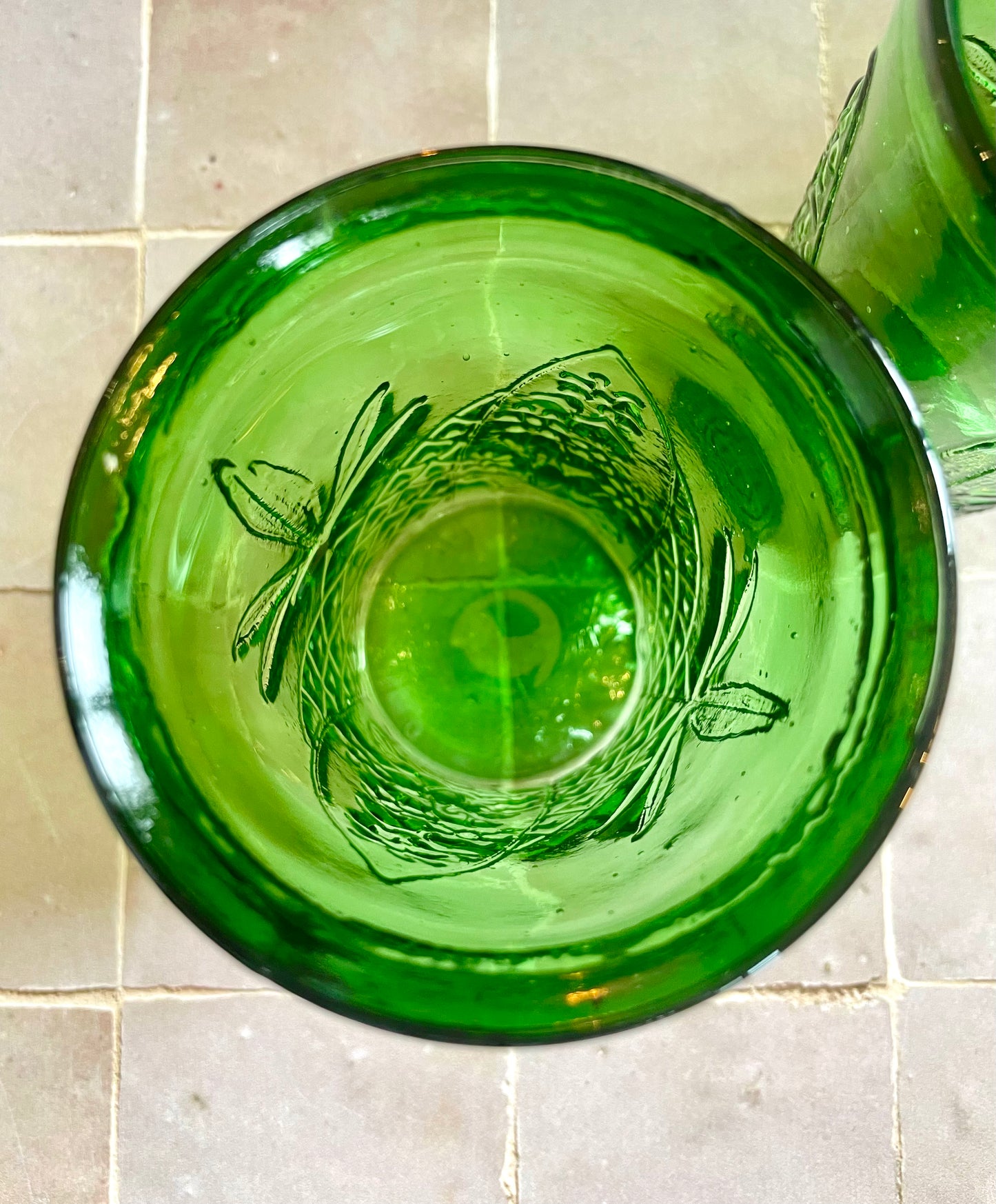 6 verres à eau ou à orangeade verts