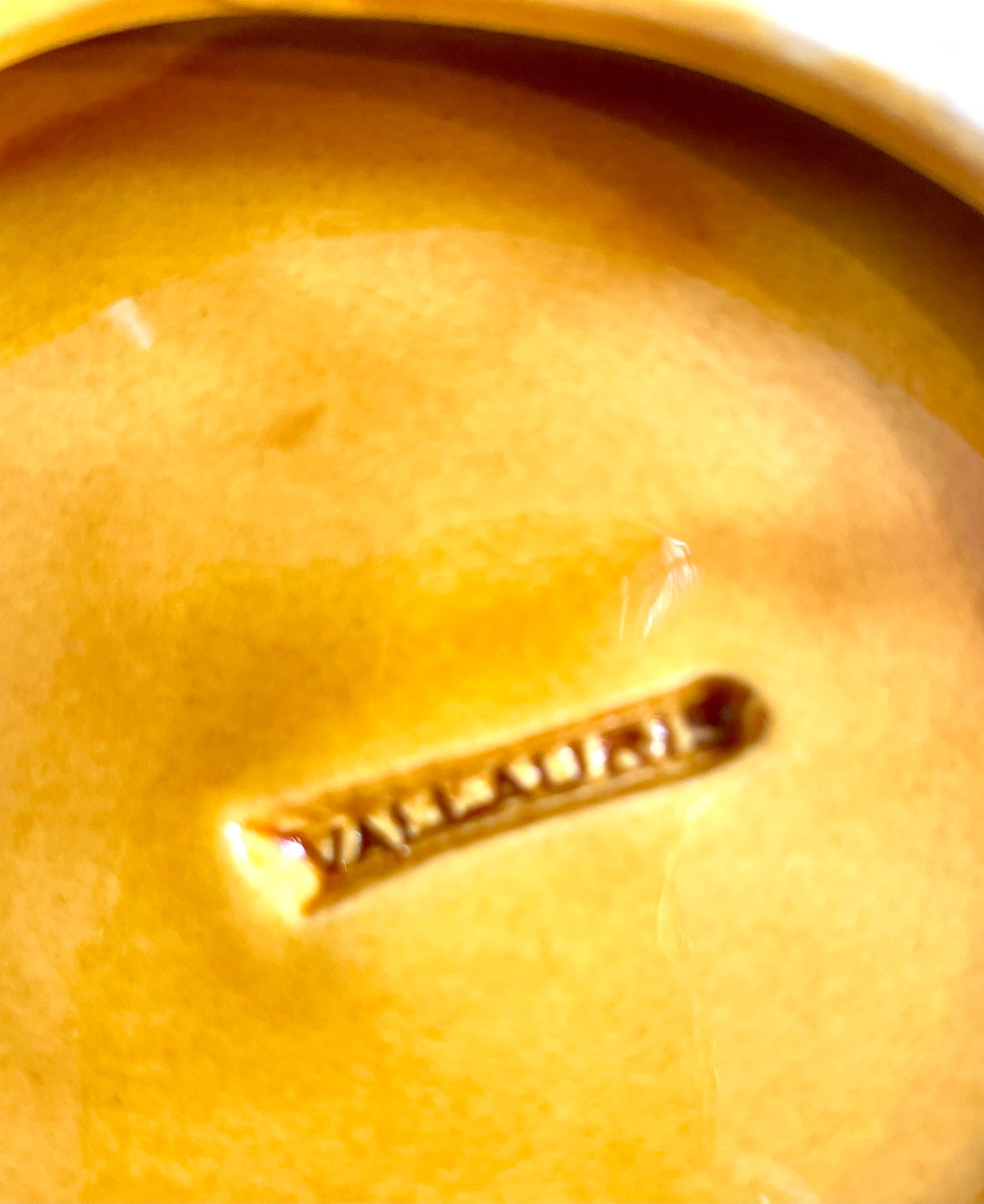 Vallauris fish pocket emptier