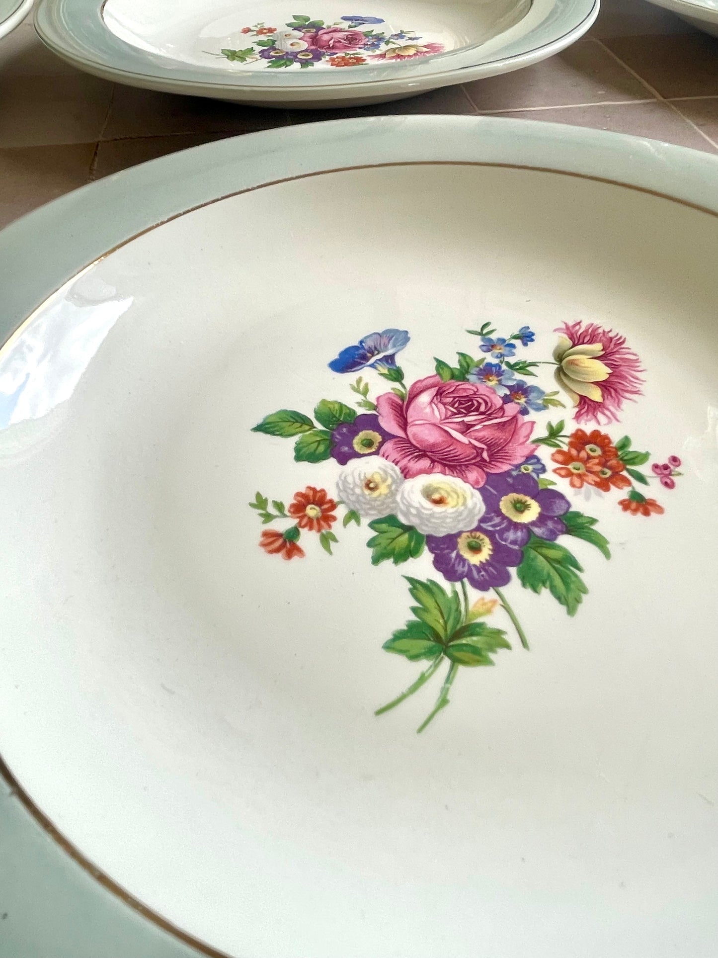4 Opaceline half-deep plates