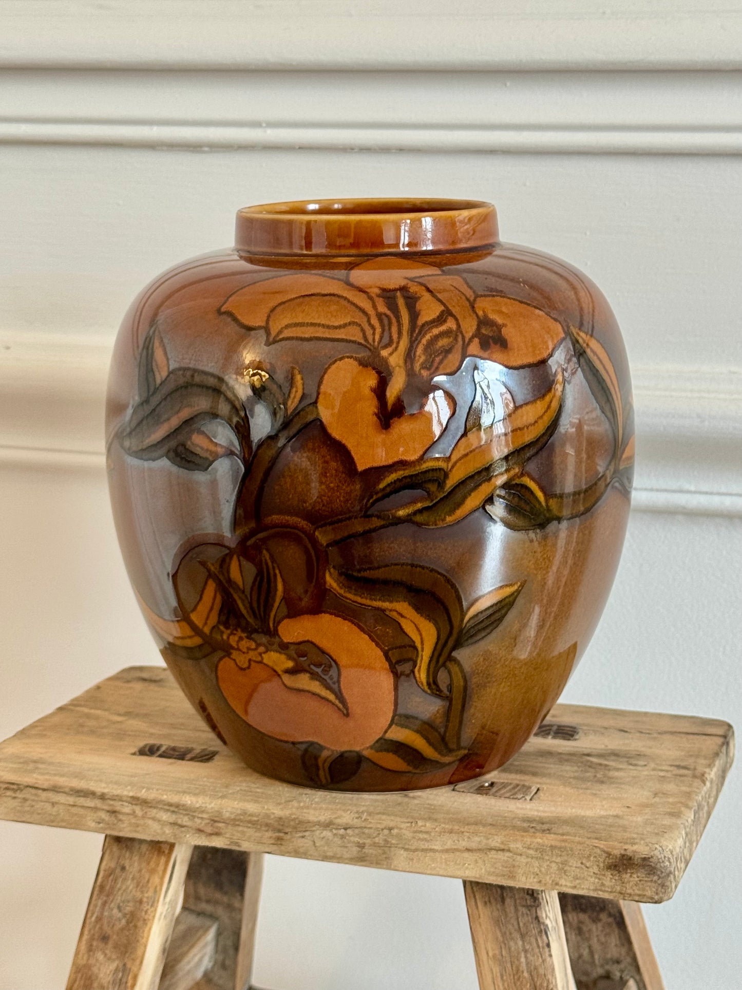 Vase Iris Carlton Ware